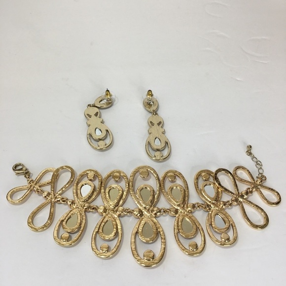 Gold Bracelet and earrings Set with multi colors - Picture 14 of 15